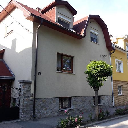 Flamingo Apartman Sopron Ngoại thất bức ảnh