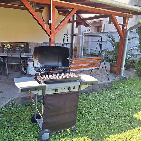 Flamingo Apartman Sopron Ngoại thất bức ảnh