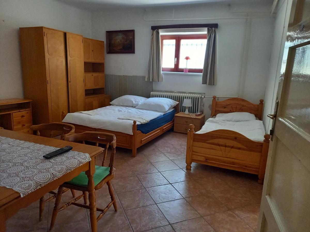 Flamingo Apartman Sopron Ngoại thất bức ảnh